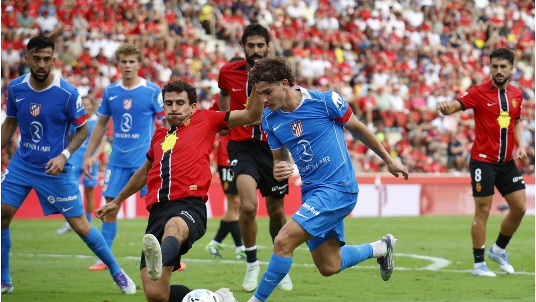 开云体育中国-马德里竞技鏖战塞维利亚，阿尔瓦雷斯一己之力扛起全队