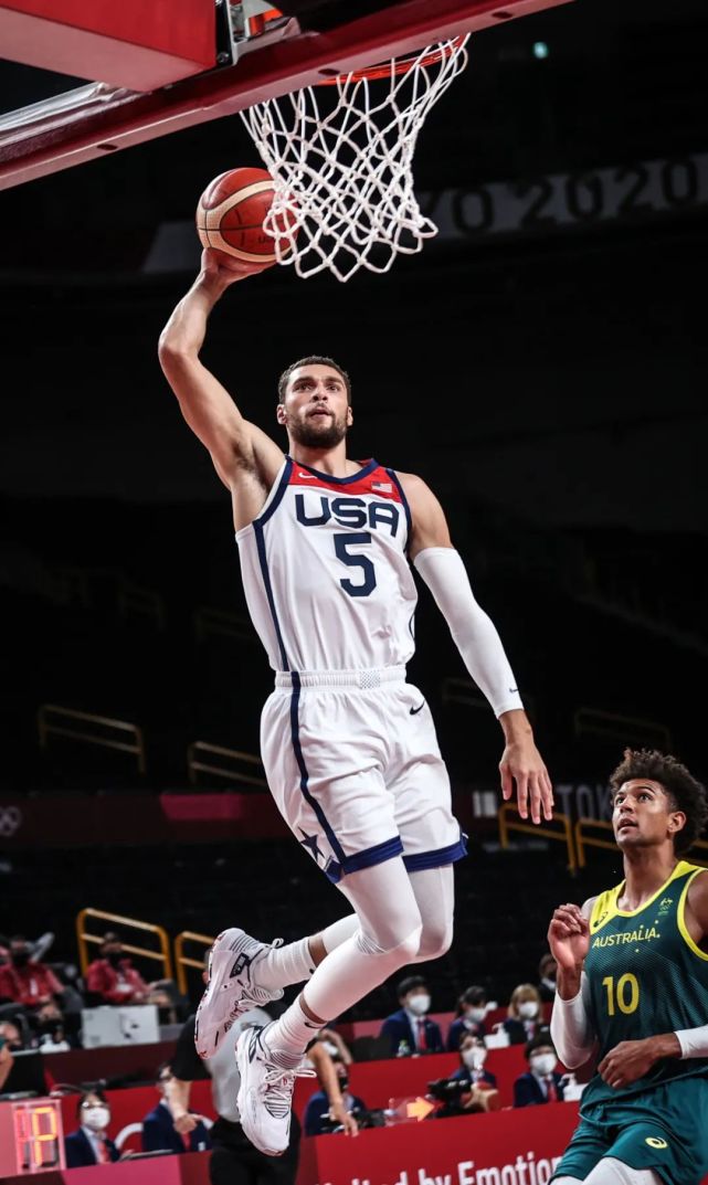 开云体育入口-泰国队横扫丹麦队，黄鸭组合状态火热