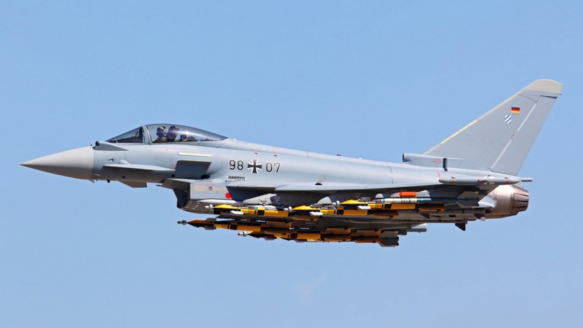 1.银箭与蓝焰的毫厘之争，诺里斯在赞德福特的一夜封神