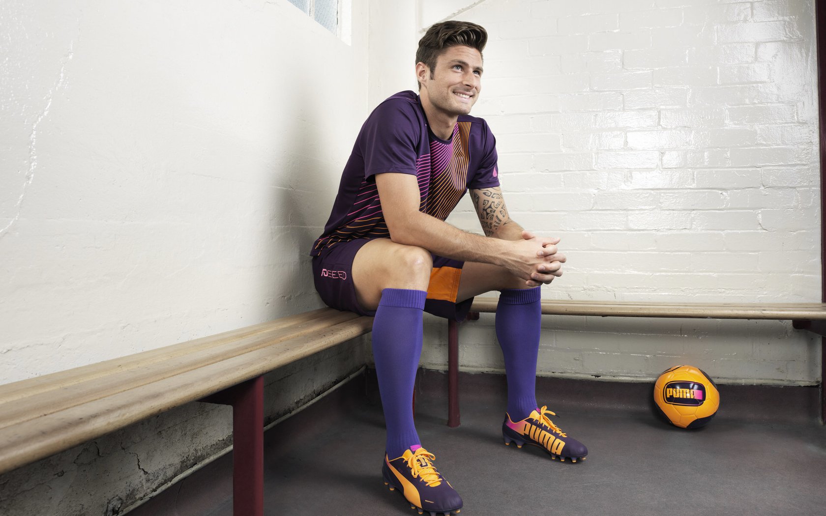 地球两端的人生焦点战,从意甲赛场到哥伦比亚与芬兰的选择